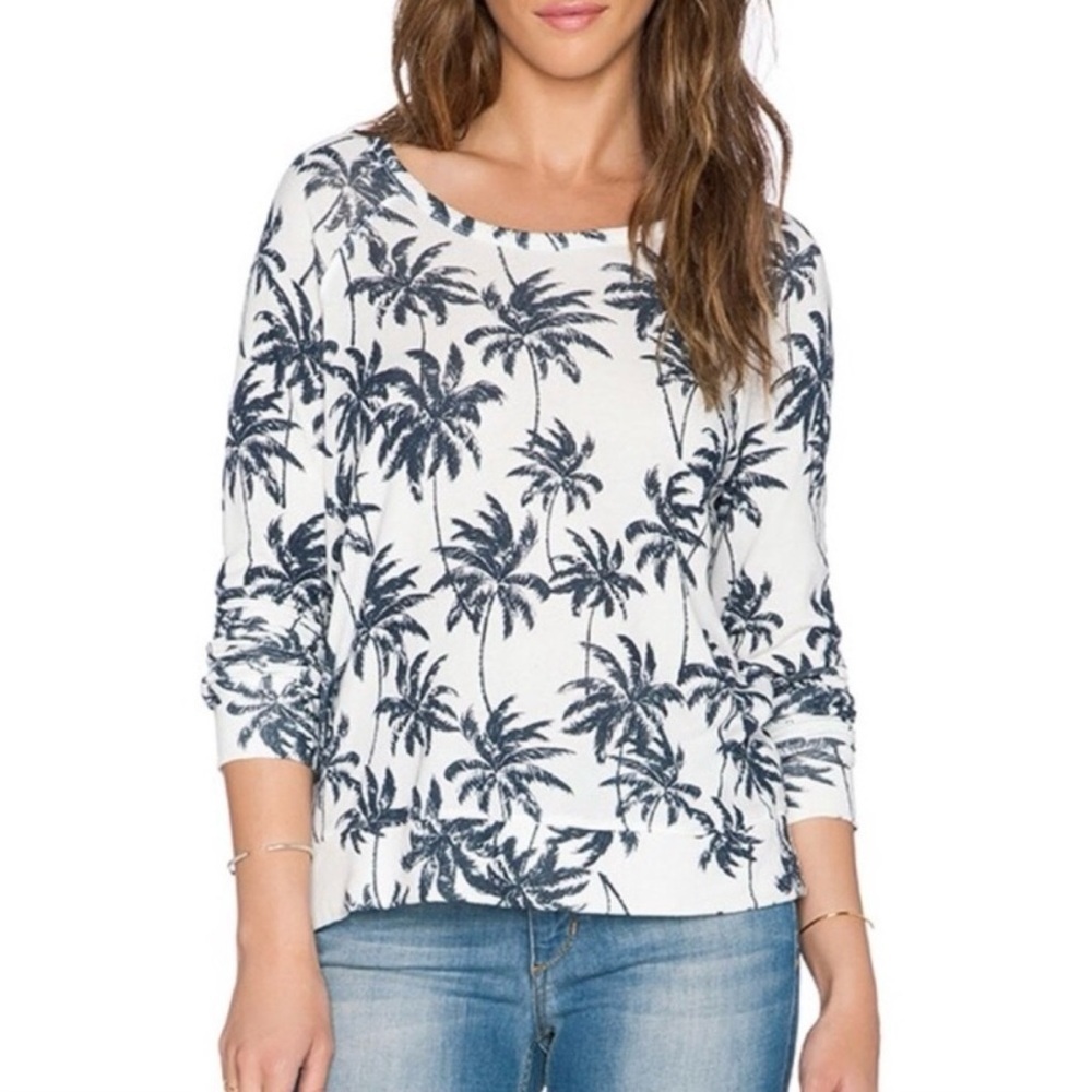 Sundry White Long Sleeve Crewneck Top with Blue/Grey Palm Tree Print Size (2) M
